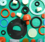 在模切中如何避免天然橡胶（CR)的收缩影响产品的最终尺寸